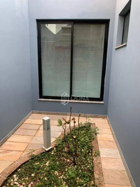 Foto 10 de Casa à venda, 260m2 em Cambuí, Campinas - SP