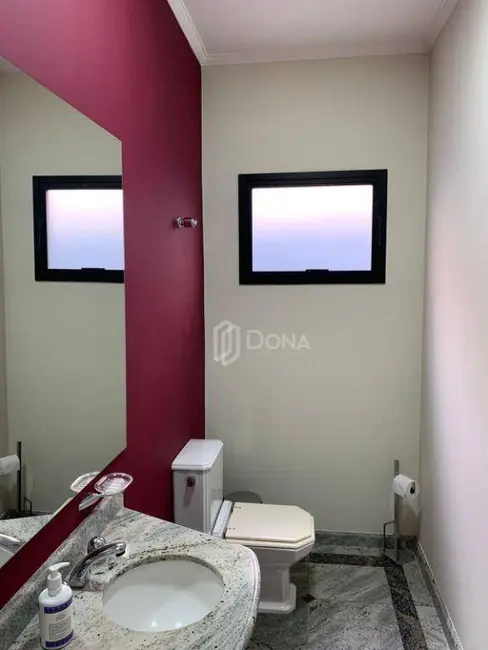 Foto 15 de Casa à venda, 260m2 em Cambuí, Campinas - SP
