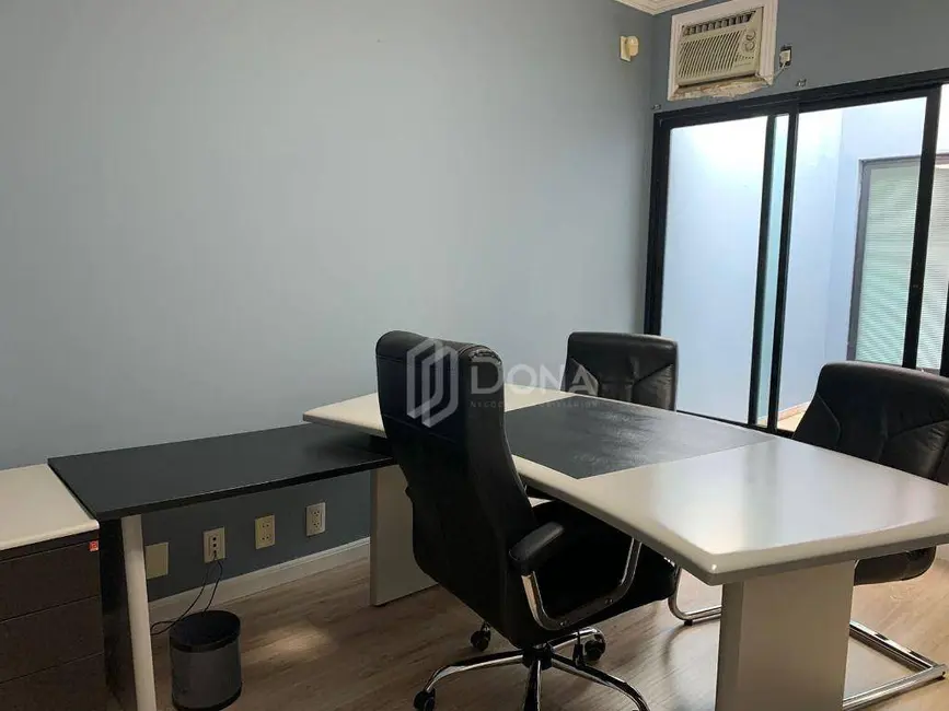 Casa à venda, 260m2 em Cambuí, Campinas - SP - imagem 7 Foto 7 de Casa à venda, 260m2 em Cambuí, Campinas - SP