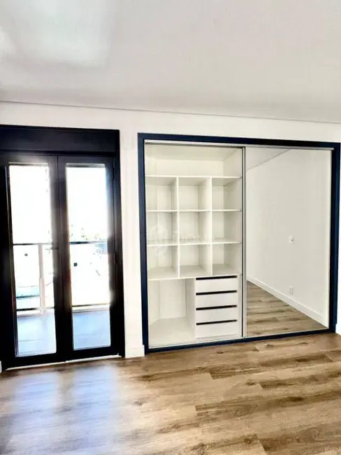 Apartamento com 1 quarto para alugar, 51m2 em Cambuí, Campinas - SP - imagem 6 Foto 6 de Apartamento com 1 quarto para alugar, 51m2 em Cambuí, Campinas - SP