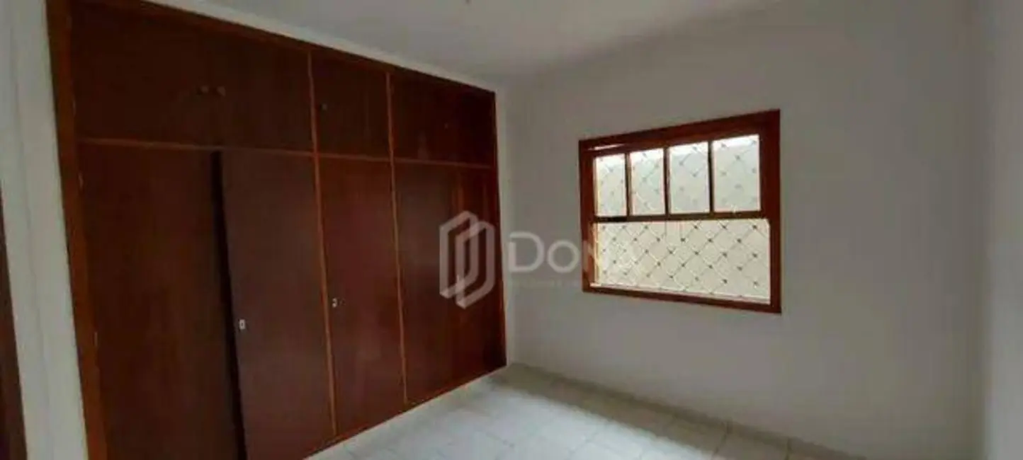 Foto 7 de Casa com 3 quartos para alugar, 300m2 em Jardim Flamboyant, Campinas - SP