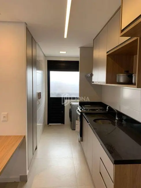 Foto 2 de Apartamento com 1 quarto para alugar, 51m2 em Cambuí, Campinas - SP
