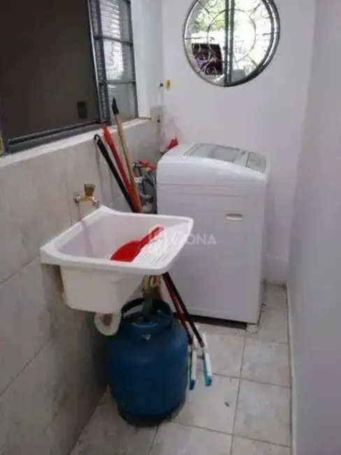 Foto 4 de Casa com 5 quartos para alugar, 250m2 em Vila Nova São José, Campinas - SP