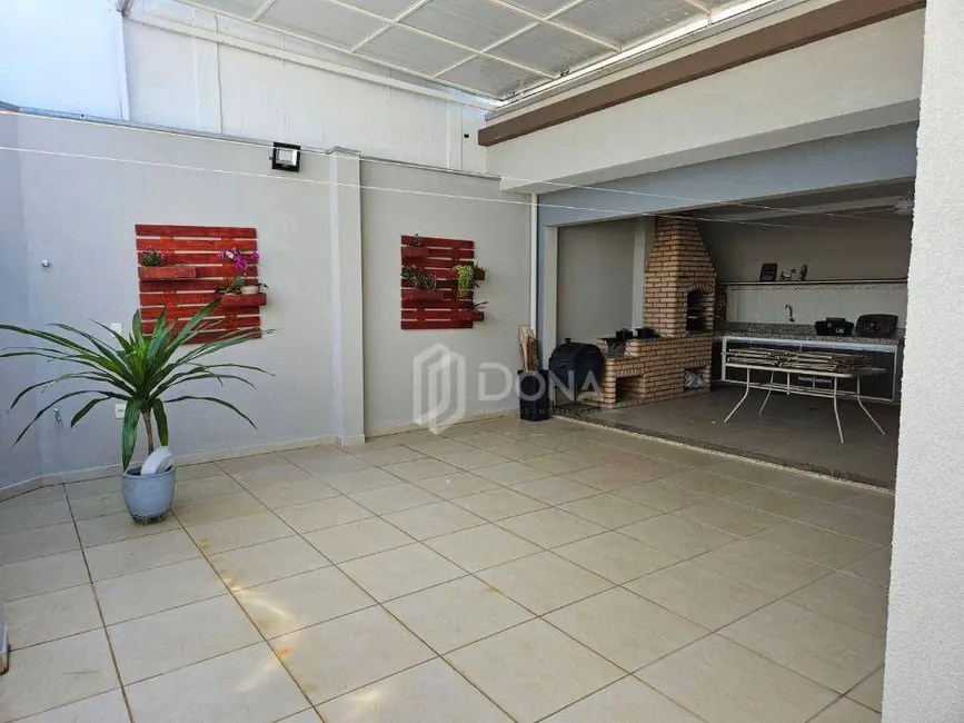 Foto 8 de Casa de Condomínio com 3 quartos à venda, 300m2 em Roncáglia, Valinhos - SP