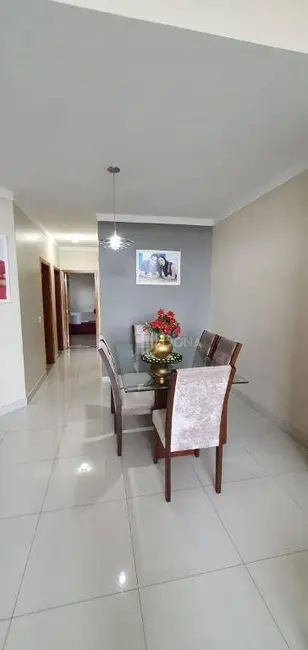 Foto 5 de Casa de Condomínio com 3 quartos à venda, 300m2 em Roncáglia, Valinhos - SP