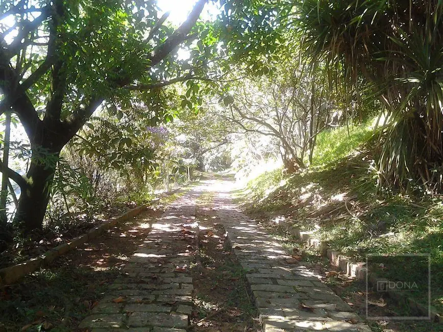 Chácara com 5 quartos à venda, 12000m2 em Lopes, Valinhos - SP - imagem 6 Foto 6 de Chácara com 5 quartos à venda, 12000m2 em Lopes, Valinhos - SP