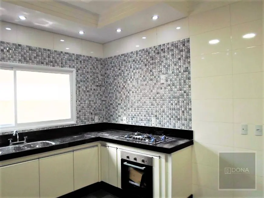 Foto 4 de Casa de Condomínio com 4 quartos à venda, 360m2 em Swiss Park, Campinas - SP