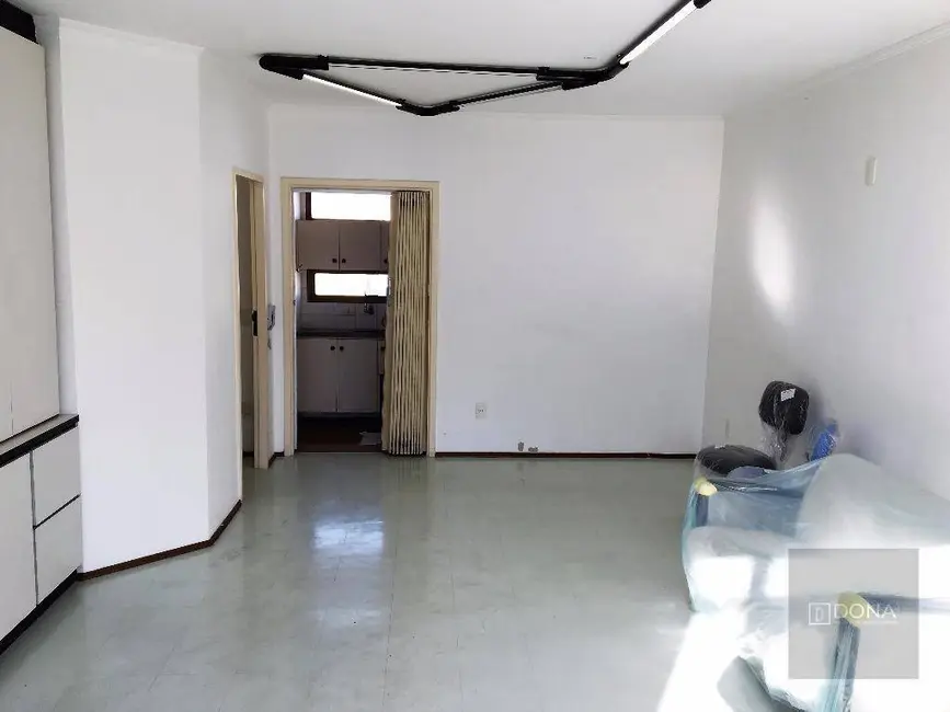 Sala Comercial para alugar, 47m2 em Cambuí, Campinas - SP - imagem 3 Foto 3 de Sala Comercial para alugar, 47m2 em Cambuí, Campinas - SP