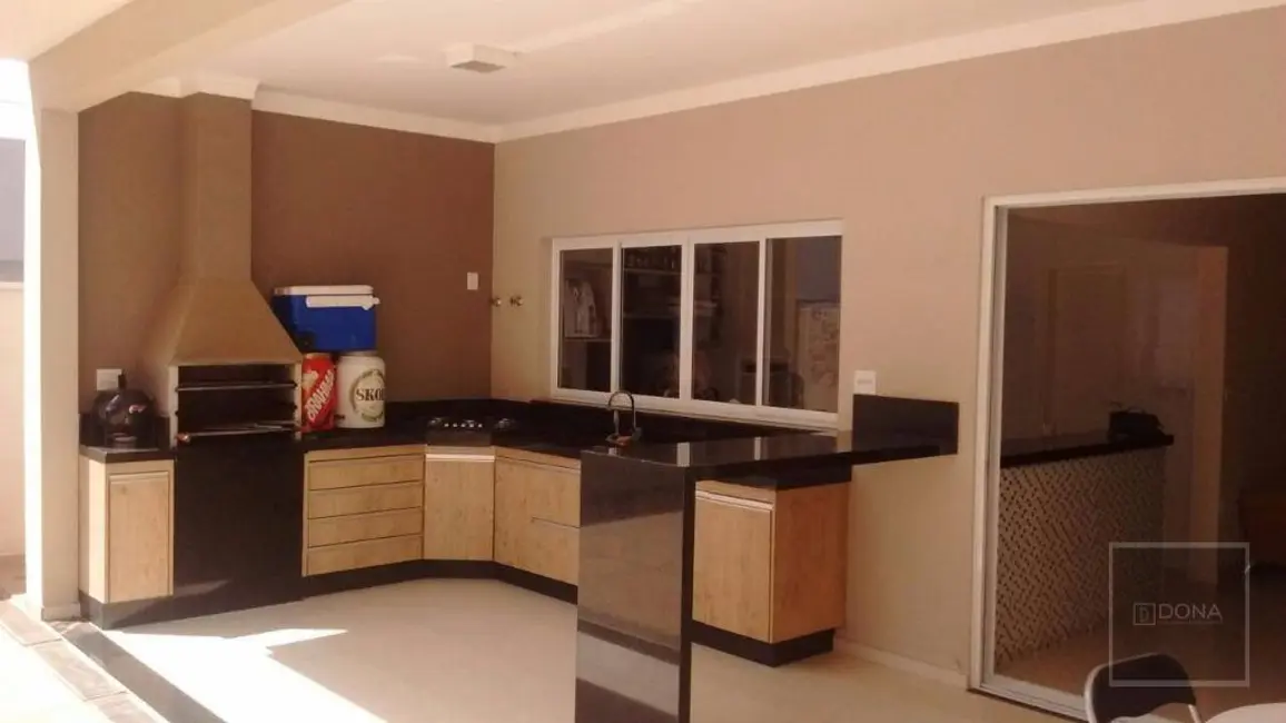 Casa de Condomínio com 3 quartos à venda, 300m2 em Valinhos - SP - imagem 9 Foto 9 de Casa de Condomínio com 3 quartos à venda, 300m2 em Valinhos - SP