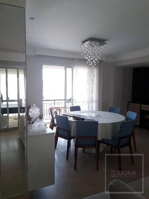 Apartamento com 3 quartos para alugar, 163m2 em Cambuí, Campinas - SP - imagem 4 Foto 4 de Apartamento com 3 quartos para alugar, 163m2 em Cambuí, Campinas - SP