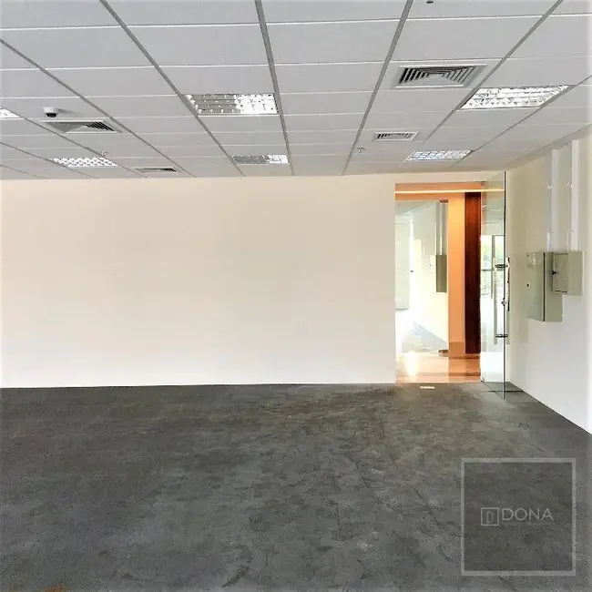 Sala Comercial para alugar, 213m2 em Cambuí, Campinas - SP - imagem 9 Foto 9 de Sala Comercial para alugar, 213m2 em Cambuí, Campinas - SP