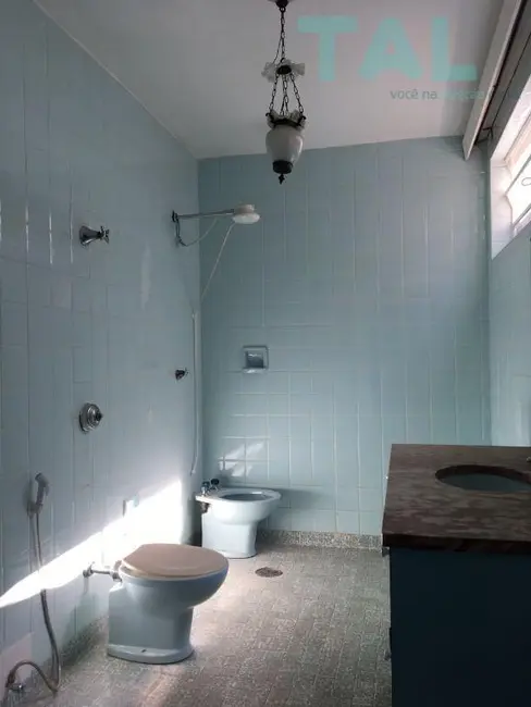 Foto 15 de Casa com 3 quartos para alugar, 418m2 em Vila Itapura, Campinas - SP