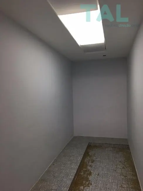 Foto 22 de Casa com 3 quartos para alugar, 418m2 em Vila Itapura, Campinas - SP