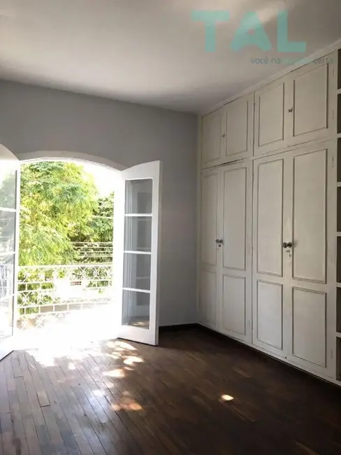 Foto 8 de Casa com 3 quartos para alugar, 418m2 em Vila Itapura, Campinas - SP