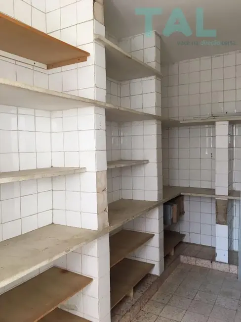 Foto 20 de Casa com 3 quartos para alugar, 418m2 em Vila Itapura, Campinas - SP