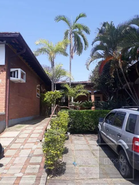 Foto 1 de Casa à venda e para alugar, 648m2 em Vila Embaré, Valinhos - SP