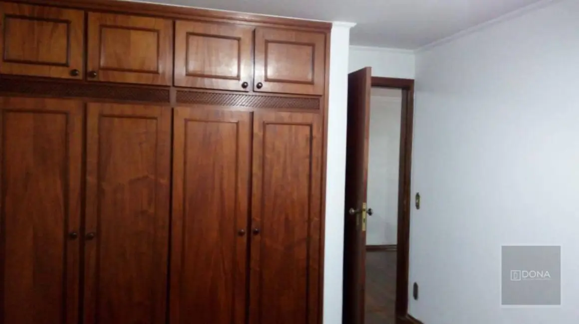 Apartamento com 3 quartos à venda, 223m2 em Cambuí, Campinas - SP - imagem 9 Foto 9 de Apartamento com 3 quartos à venda, 223m2 em Cambuí, Campinas - SP
