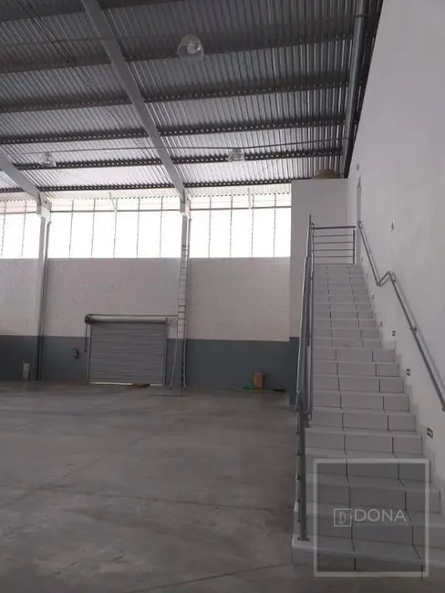 Armazém / Galpão para alugar, 2704m2 em Chácaras São Bento, Valinhos - SP - imagem 4 Foto 4 de Armazém / Galpão para alugar, 2704m2 em Chácaras São Bento, Valinhos - SP