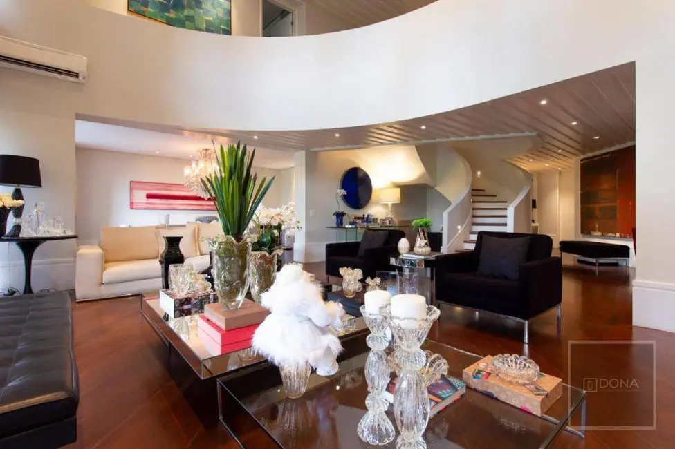Apartamento com 4 quartos à venda, 670m2 em Cambuí, Campinas - SP - imagem 4 Foto 4 de Apartamento com 4 quartos à venda, 670m2 em Cambuí, Campinas - SP