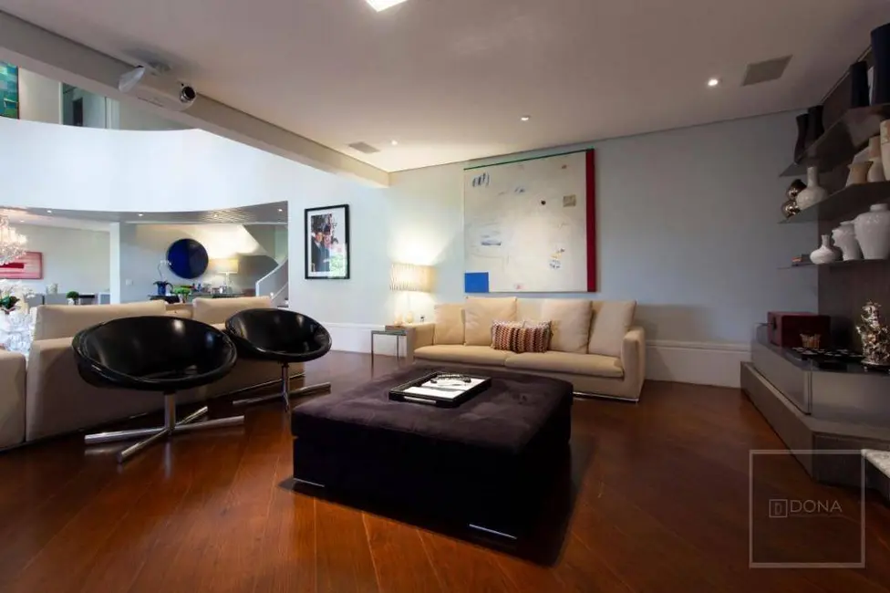 Apartamento com 4 quartos à venda, 670m2 em Cambuí, Campinas - SP - imagem 5 Foto 5 de Apartamento com 4 quartos à venda, 670m2 em Cambuí, Campinas - SP