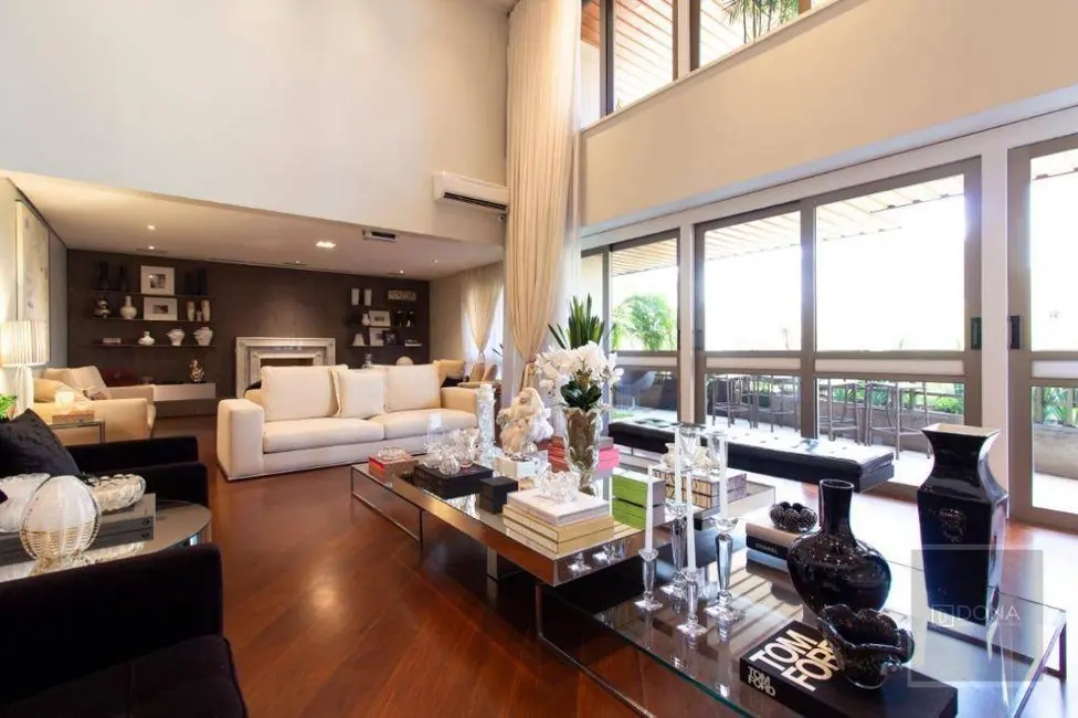 Apartamento com 4 quartos à venda, 670m2 em Cambuí, Campinas - SP - imagem 3 Foto 3 de Apartamento com 4 quartos à venda, 670m2 em Cambuí, Campinas - SP