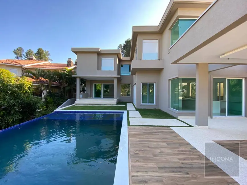 Foto 2 de Casa de Condomínio com 5 quartos à venda e para alugar, 760m2 em Santana De Parnaiba - SP