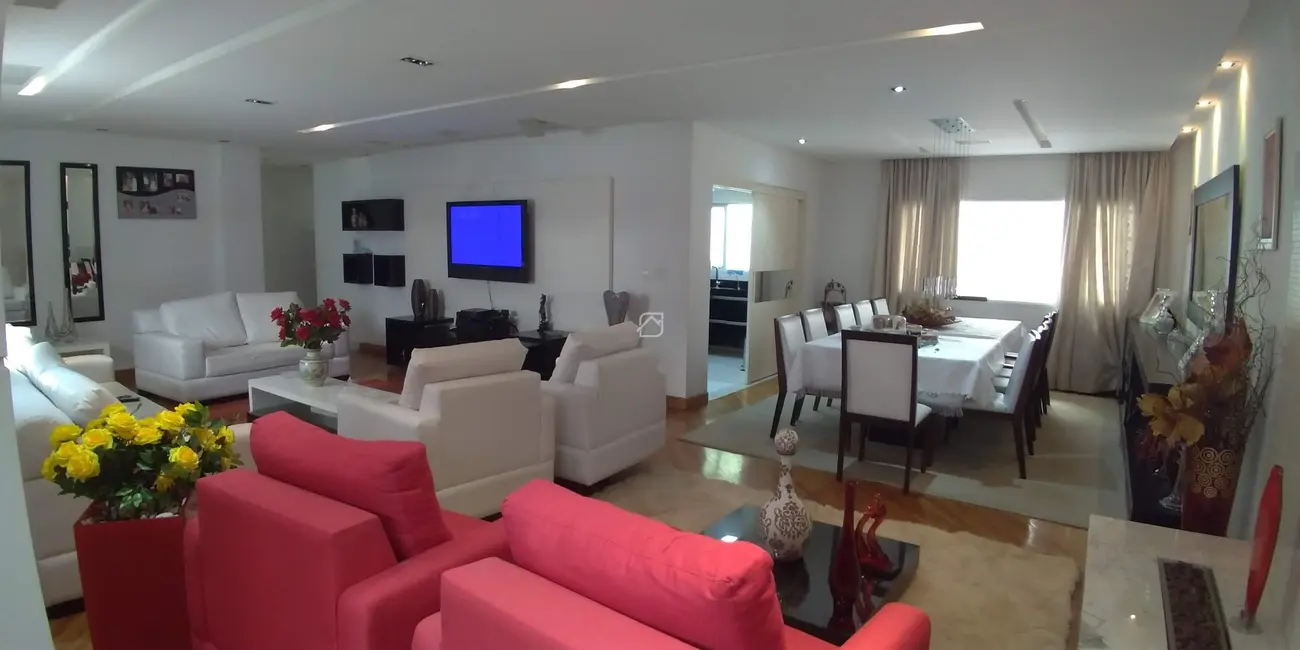 Casa de Condomínio com 3 quartos à venda, 474m2 em Vila Gilda, Santo Andre - SP - imagem 2 Foto 2 de Casa de Condomínio com 3 quartos à venda, 474m2 em Vila Gilda, Santo Andre - SP