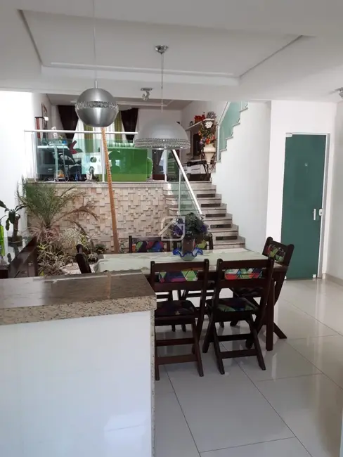 Foto 1 de Casa com 3 quartos à venda, 175m2 em Vila Floresta, Santo Andre - SP