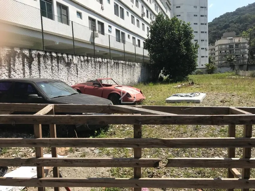 Terreno / Lote à venda, 994m2 em Enseada, Guaruja - SP - imagem 4 Foto 4 de Terreno / Lote à venda, 994m2 em Enseada, Guaruja - SP
