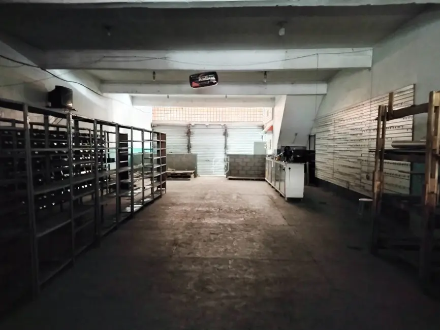 Armazém / Galpão para alugar, 200m2 em Jardim Bom Pastor, Santo Andre - SP - imagem 5 Foto 5 de Armazém / Galpão para alugar, 200m2 em Jardim Bom Pastor, Santo Andre - SP