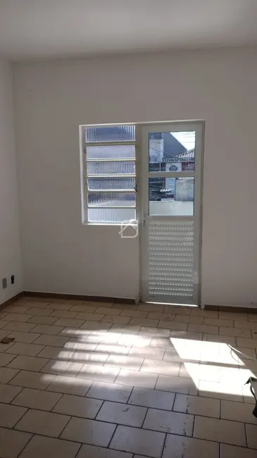 Foto 4 de Casa com 2 quartos para alugar, 72m2 em Vila Linda, Santo Andre - SP