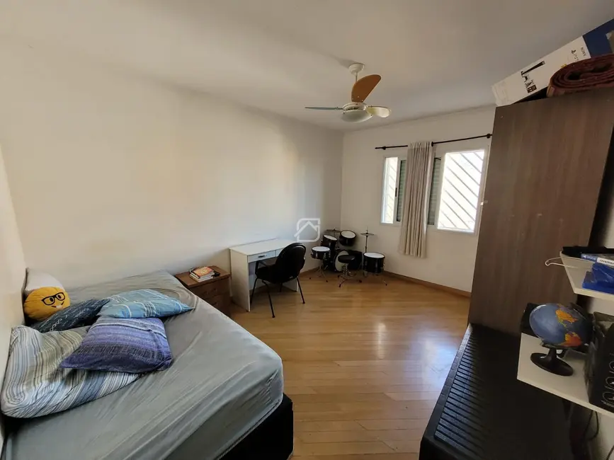 Casa com 3 quartos à venda, 173m2 em Vila Gilda, Santo Andre - SP - imagem 7 Foto 7 de Casa com 3 quartos à venda, 173m2 em Vila Gilda, Santo Andre - SP