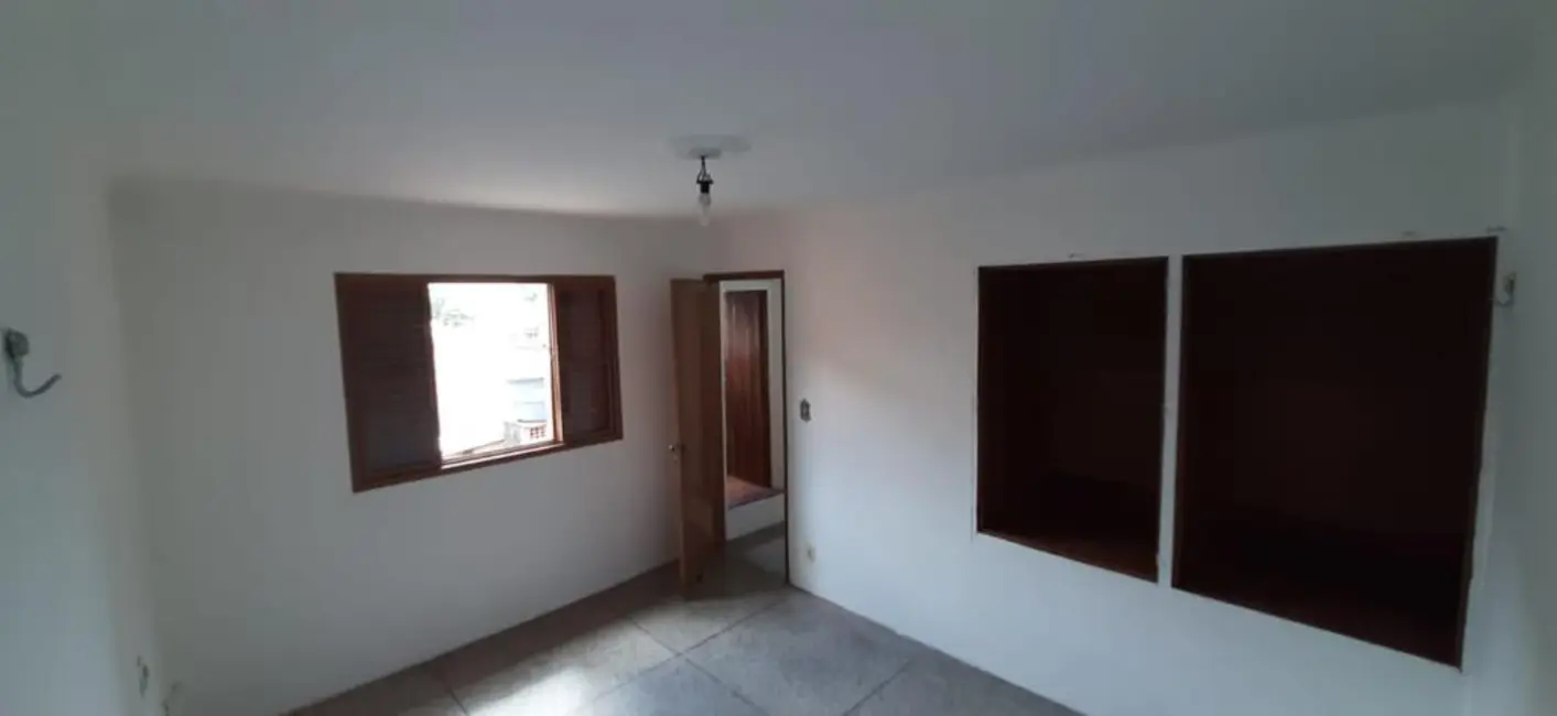 Casa com 2 quartos para alugar, 74m2 em Parque Oratório, Santo Andre - SP - imagem 4 Foto 4 de Casa com 2 quartos para alugar, 74m2 em Parque Oratório, Santo Andre - SP
