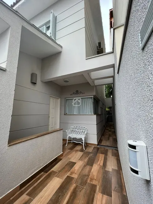 Foto 3 de Casa com 3 quartos à venda, 208m2 em Vila Scarpelli, Santo Andre - SP