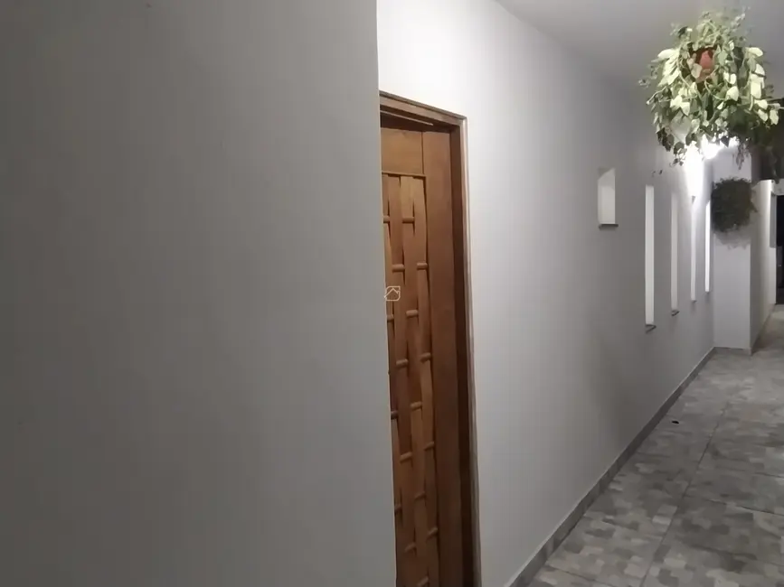 Foto 3 de Casa com 5 quartos à venda e para alugar, 289m2 em Parque Jaçatuba, Santo Andre - SP