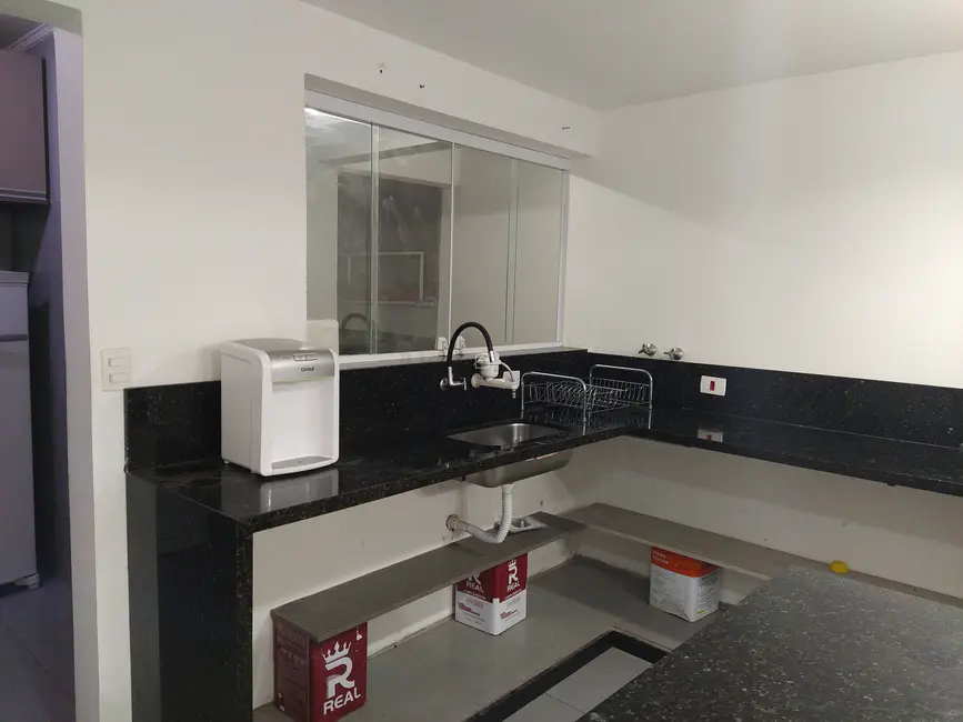Foto 9 de Casa com 5 quartos à venda e para alugar, 289m2 em Parque Jaçatuba, Santo Andre - SP
