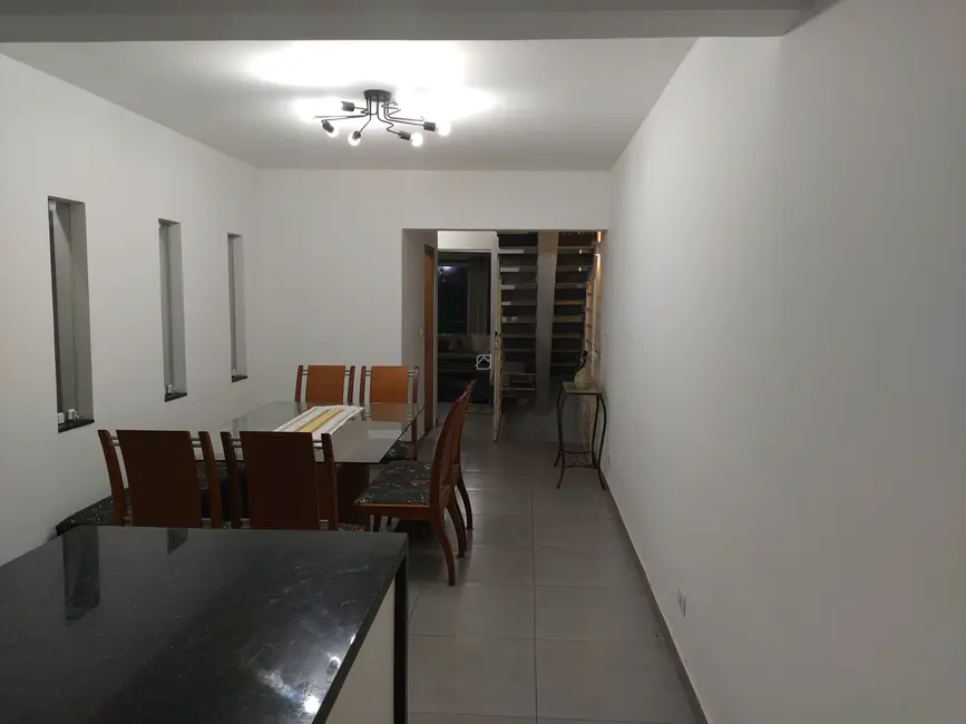 Foto 7 de Casa com 5 quartos à venda e para alugar, 289m2 em Parque Jaçatuba, Santo Andre - SP