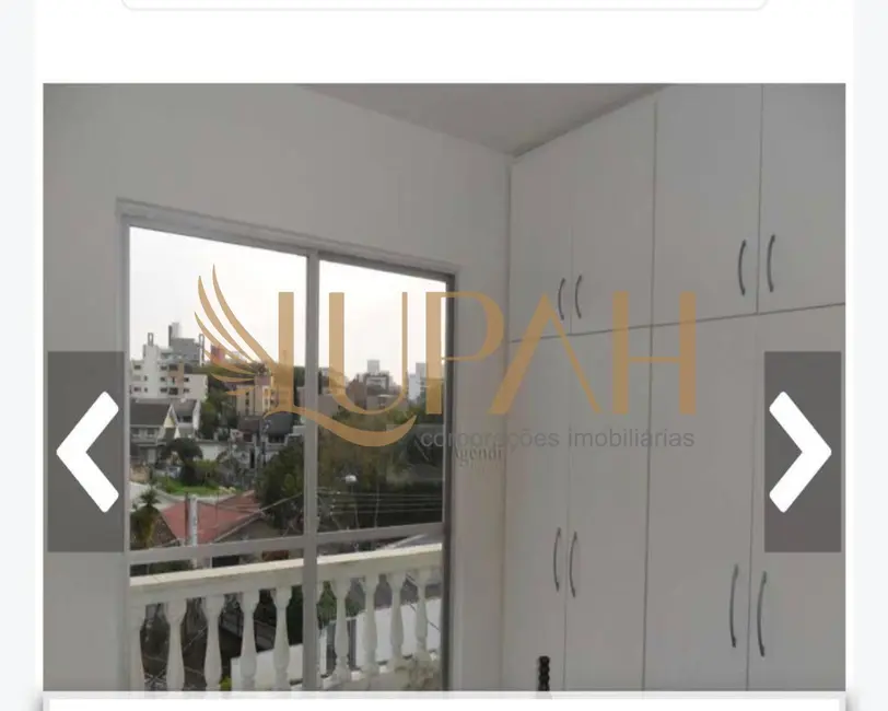 Foto 2 de Apartamento com 3 quartos à venda, 70m2 em Água Verde, Curitiba - PR