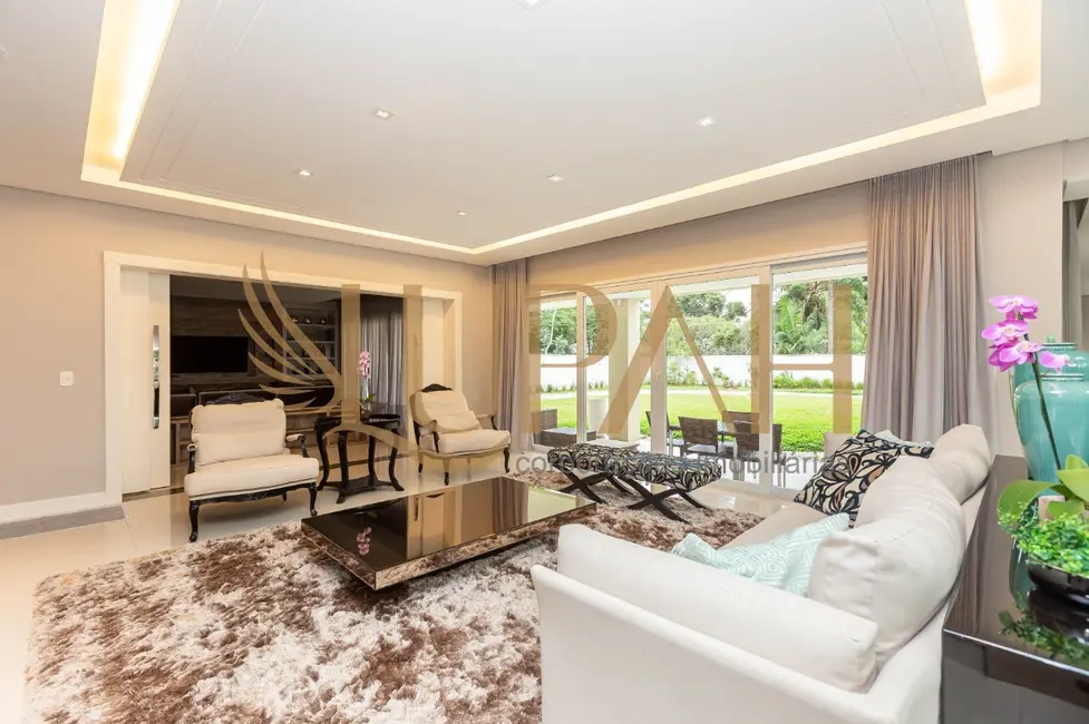 Foto 9 de Casa de Condomínio com 4 quartos à venda, 614m2 em Santa Cândida, Curitiba - PR