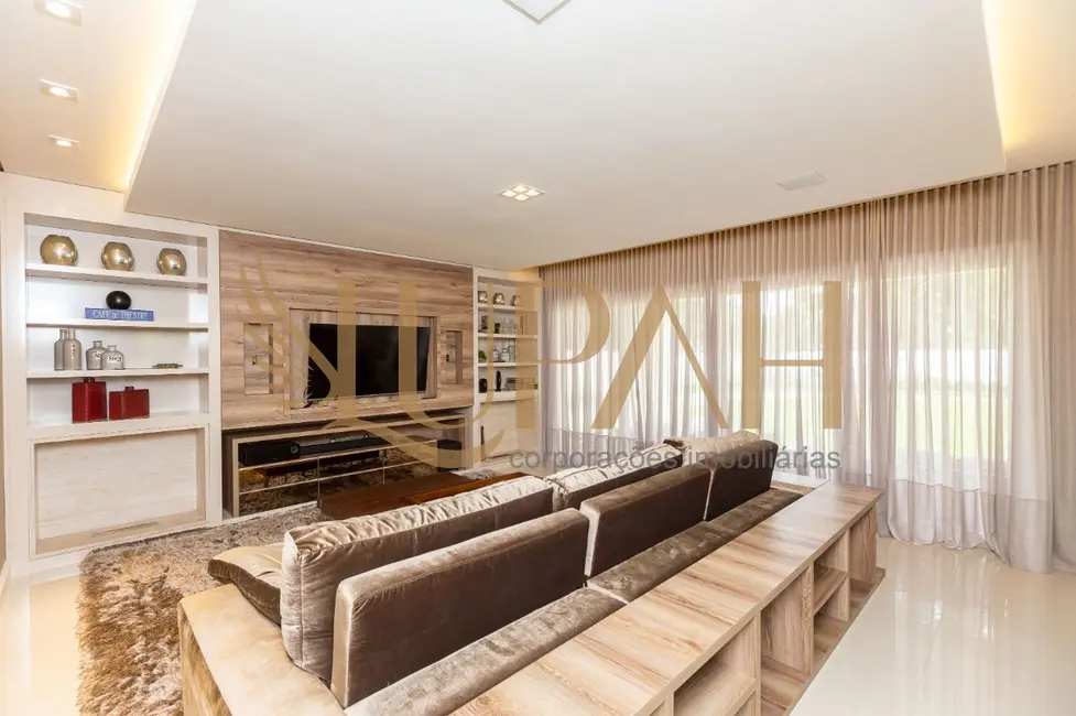 Foto 3 de Casa de Condomínio com 4 quartos à venda, 614m2 em Santa Cândida, Curitiba - PR