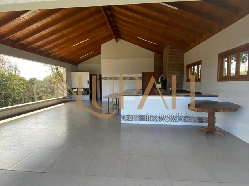 Chácara com 3 quartos à venda, 337m2 em Área Rural de Campo Largo, Campo Largo - PR - imagem 6 Foto 6 de Chácara com 3 quartos à venda, 337m2 em Área Rural de Campo Largo, Campo Largo - PR