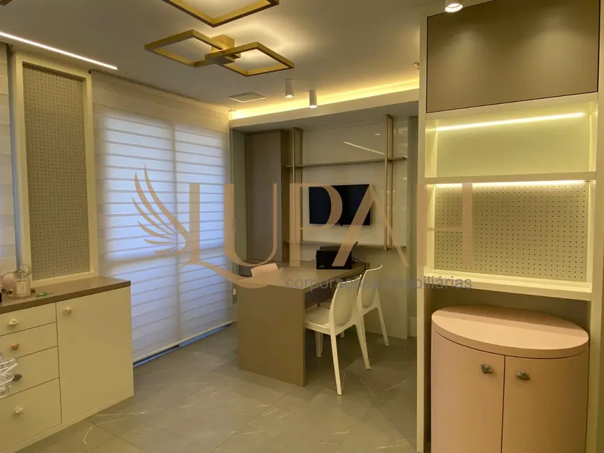 Foto 1 de Sala Comercial para alugar, 29m2 em Centro, Curitiba, PR