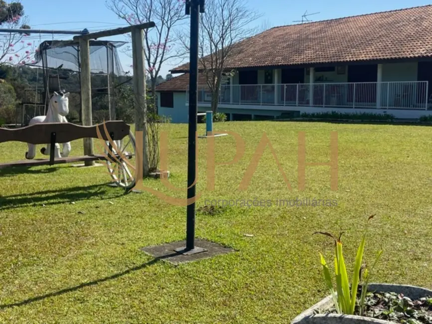 Chácara com 4 quartos à venda, 1300m2 em Cidade Industrial, Curitiba - PR - imagem 9 Foto 9 de Chácara com 4 quartos à venda, 1300m2 em Cidade Industrial, Curitiba - PR