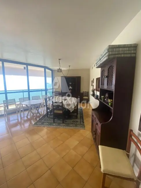 Foto 6 de Apartamento com 3 quartos à venda, 160m2 em Jardim Astúrias, Guaruja - SP