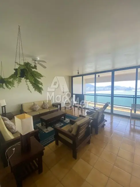 Foto 5 de Apartamento com 3 quartos à venda, 160m2 em Jardim Astúrias, Guaruja - SP