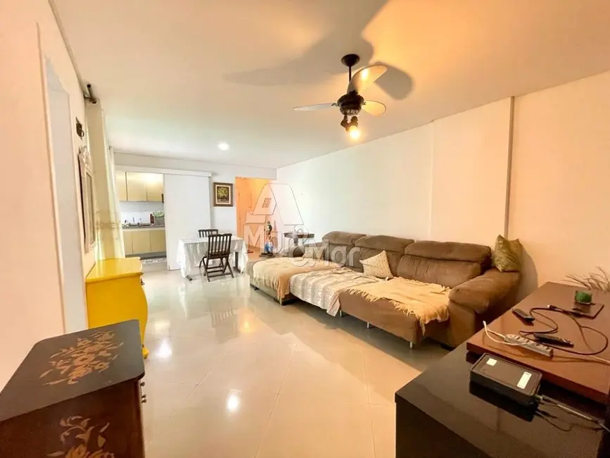 Apartamento com 3 quartos à venda, 145m2 em Pitangueiras, Guaruja - SP - imagem 5 Foto 5 de Apartamento com 3 quartos à venda, 145m2 em Pitangueiras, Guaruja - SP