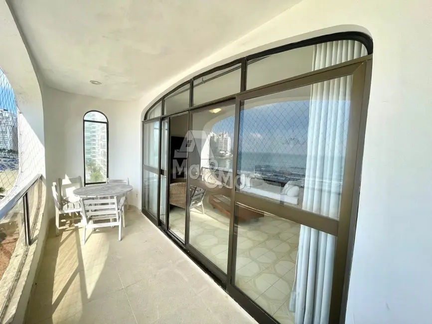 Foto 3 de Apartamento com 3 quartos à venda, 196m2 em Vila Luis Antônio, Guaruja - SP