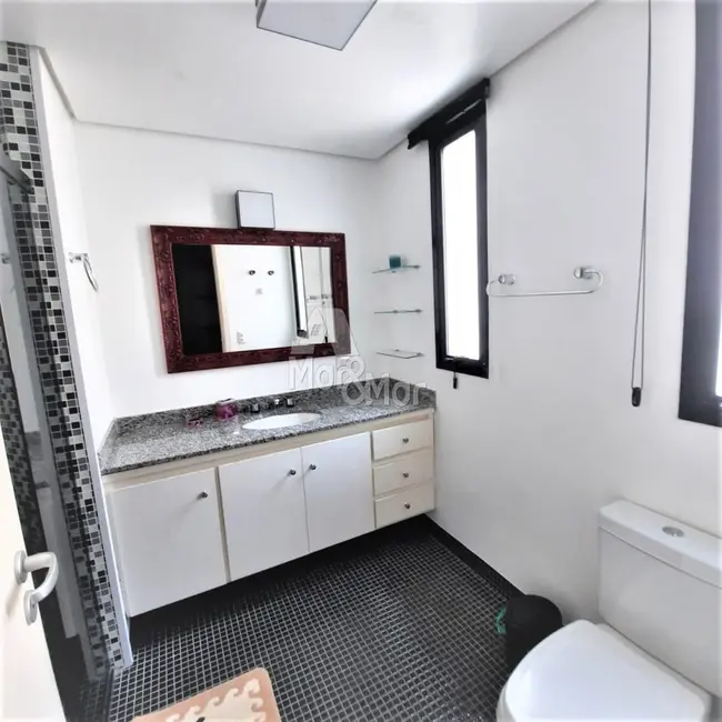 Apartamento com 3 quartos à venda, 141m2 em Pitangueiras, Guaruja - SP - imagem 8 Foto 8 de Apartamento com 3 quartos à venda, 141m2 em Pitangueiras, Guaruja - SP