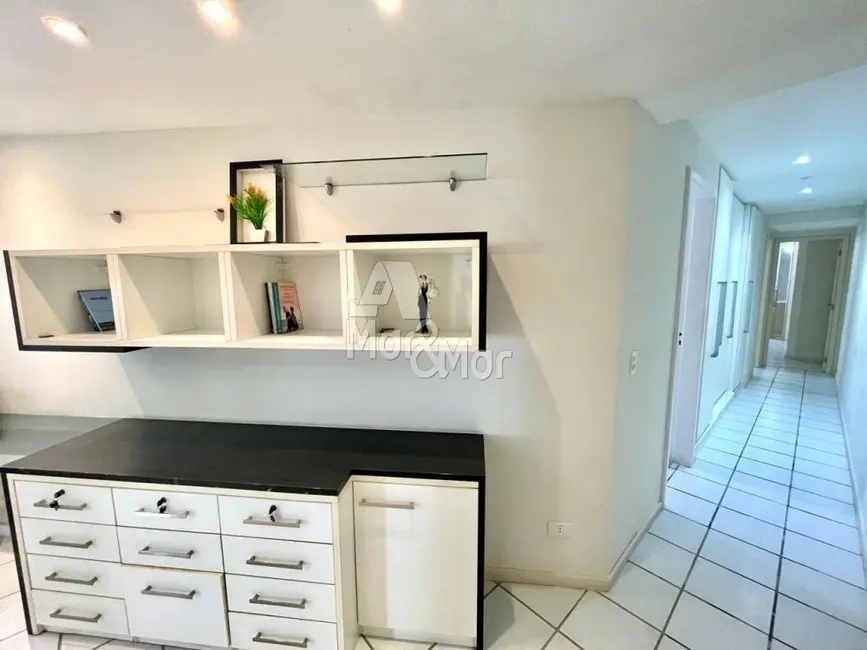 Foto 9 de Apartamento com 3 quartos à venda, 166m2 em Vila Luis Antônio, Guaruja - SP