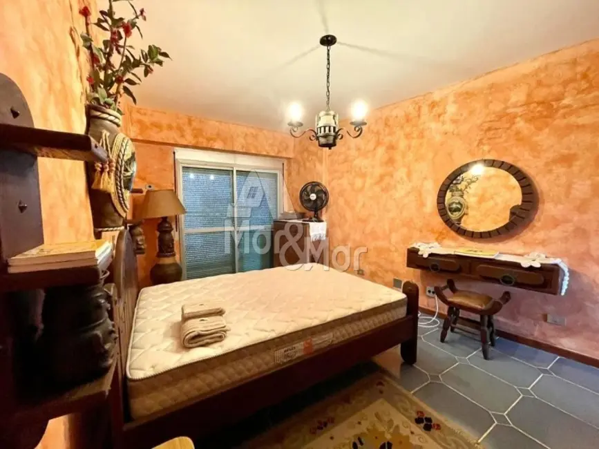 Apartamento com 3 quartos à venda, 165m2 em Pitangueiras, Guaruja - SP - imagem 9 Foto 9 de Apartamento com 3 quartos à venda, 165m2 em Pitangueiras, Guaruja - SP